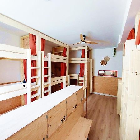 Coast - Utopy Hostel 比亚里茨 外观 照片