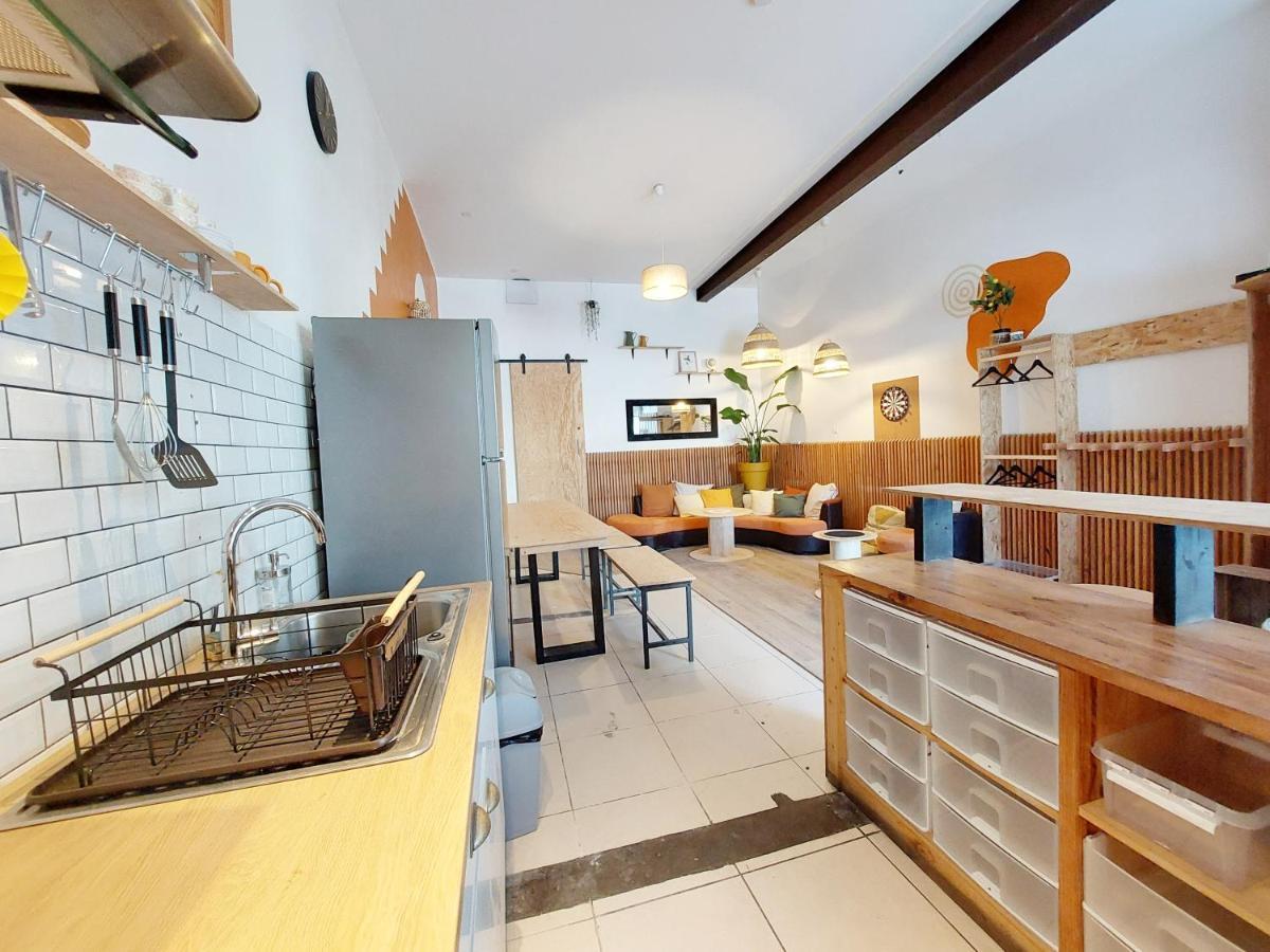 Coast - Utopy Hostel 比亚里茨 外观 照片