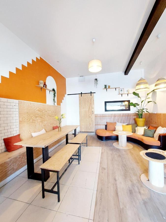 Coast - Utopy Hostel 比亚里茨 外观 照片